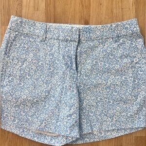🩵J.CREW 5” CLASSIC CHINO SHORTS